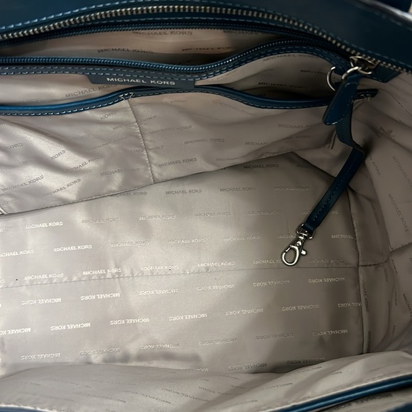 👜 Michael Kors Large Whitney Tote/Shoulder Bag in Vista Blue - Picture 4 of 13